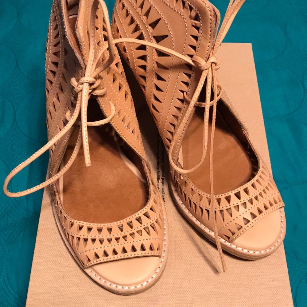 New Jeffrey Campbell booties 💕✨✨